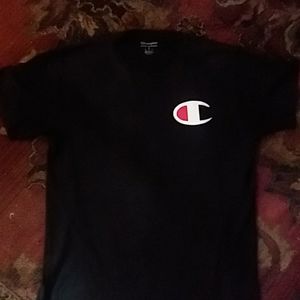 Mens medium authentic CHAMPION ss T-shirt. EUC